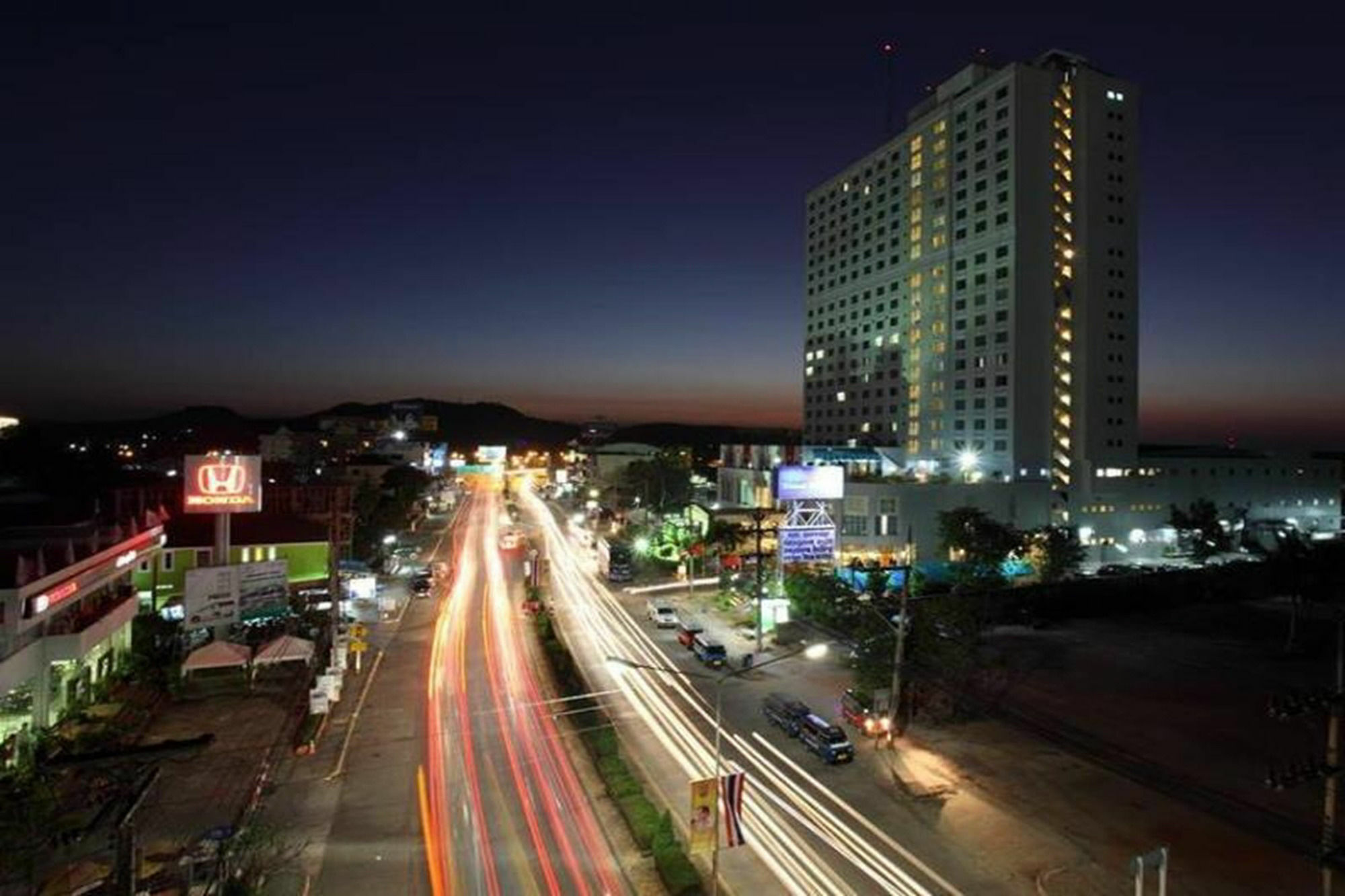 Diamond Plaza Hotel Surat Thani Exterior foto